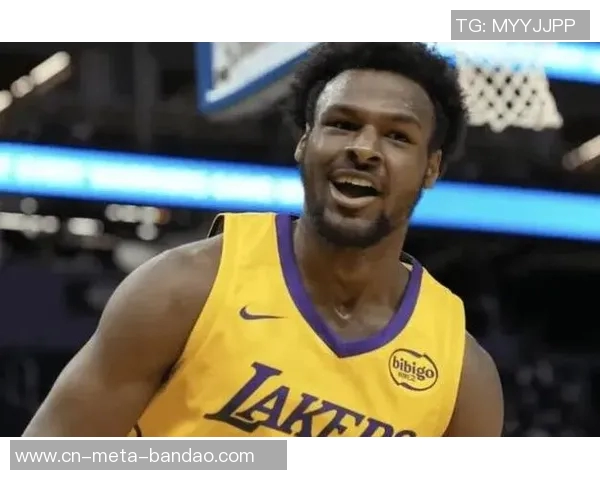 夸梅质疑对布朗尼的赞誉与对本内特威少的批评为何存在双重标准