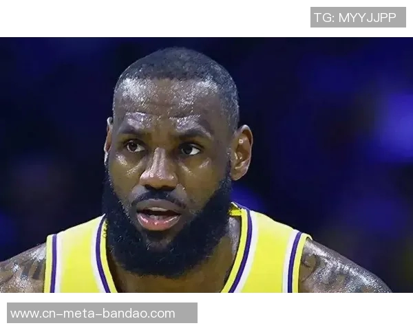 詹姆斯分享休赛期调理身体的经历准备迎接新赛季的挑战与考验 詹姆斯分享休赛期调理身体的经历准备迎接新赛季的挑战与考验