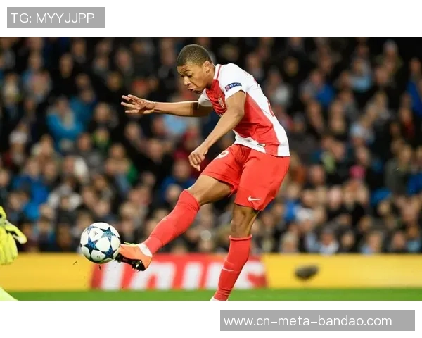 法国国家队新名单公布姆巴佩领衔新星埃基蒂克科曼恩昆库入选 法国国家队新名单公布姆巴佩领衔新星埃基蒂克科曼恩昆库入选